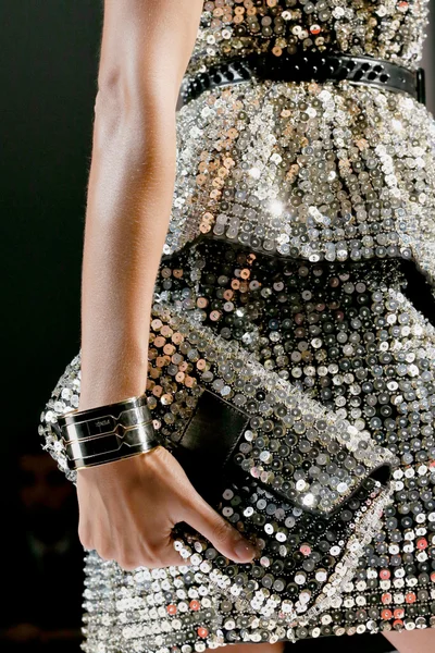 Look 97